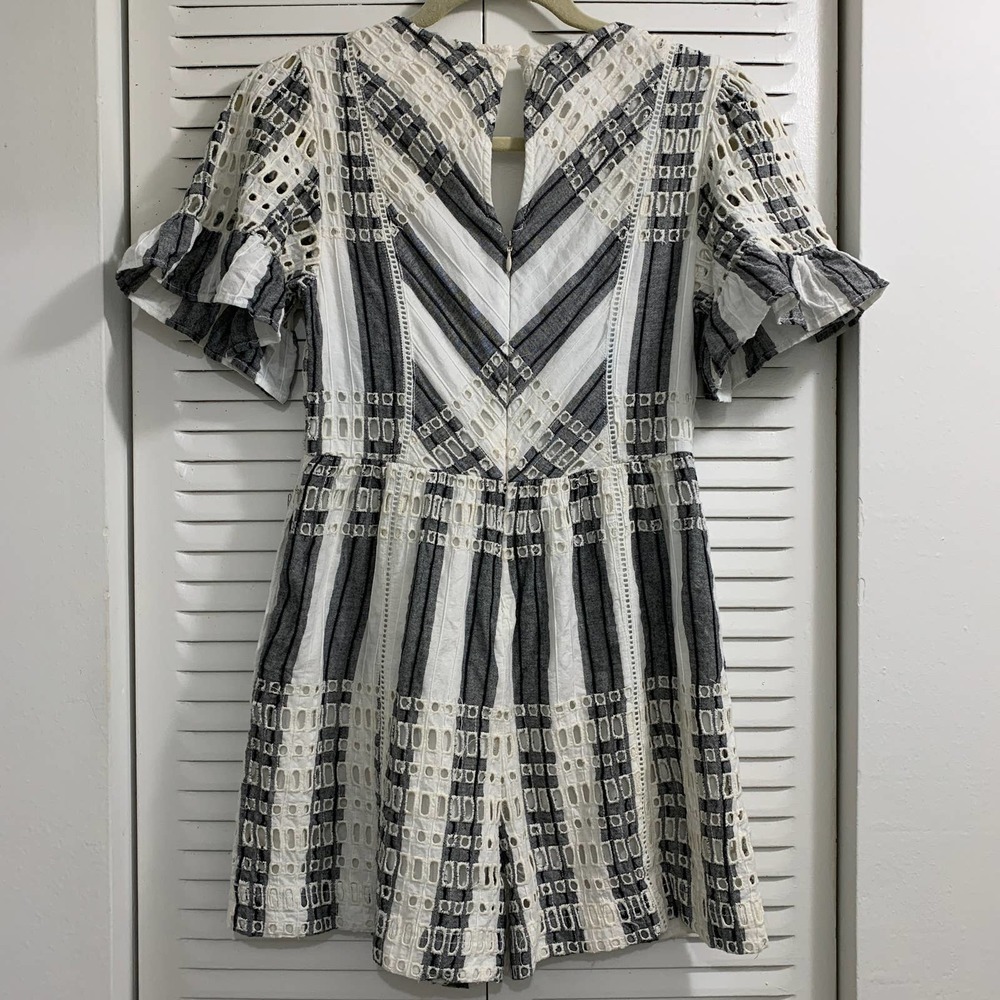 Anthropologie Ett:Twa Eyelet Ruffle Romper Blue Size 0 - Picture 6 of 11